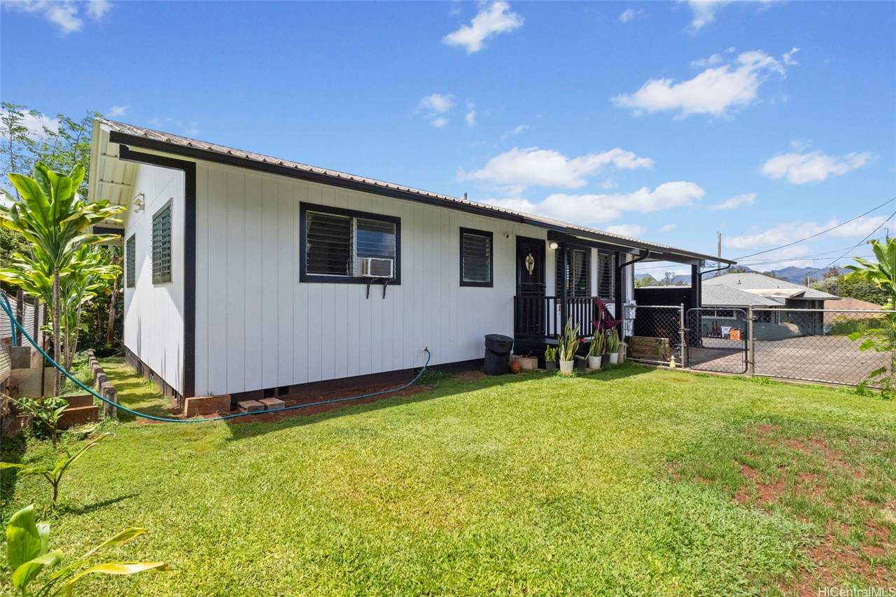 170 Hauola Avenue - Photo 1