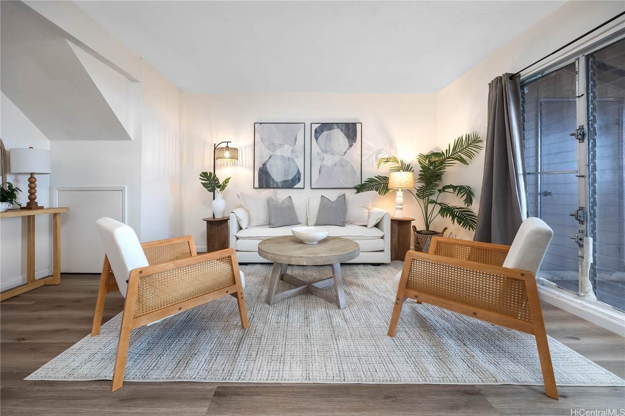 92-1014 Makakilo Drive - Photo 1