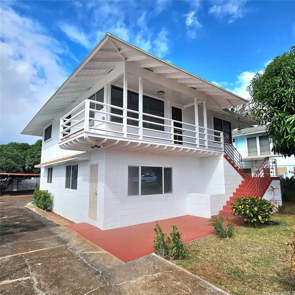 3216 Kaimuki Avenue - Photo 1