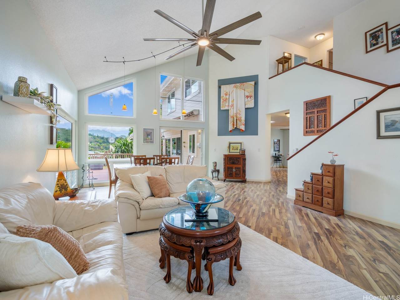 1586 Paukiki Street - Photo 1