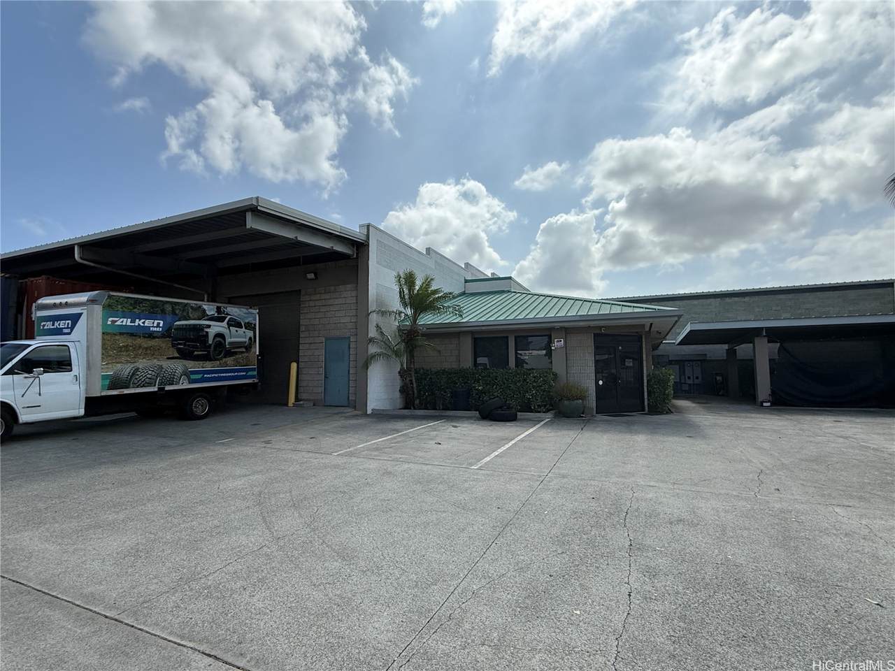 https://bt-photos.global.ssl.fastly.net/honolulu/1280_boomver_1_202514650-2.jpg