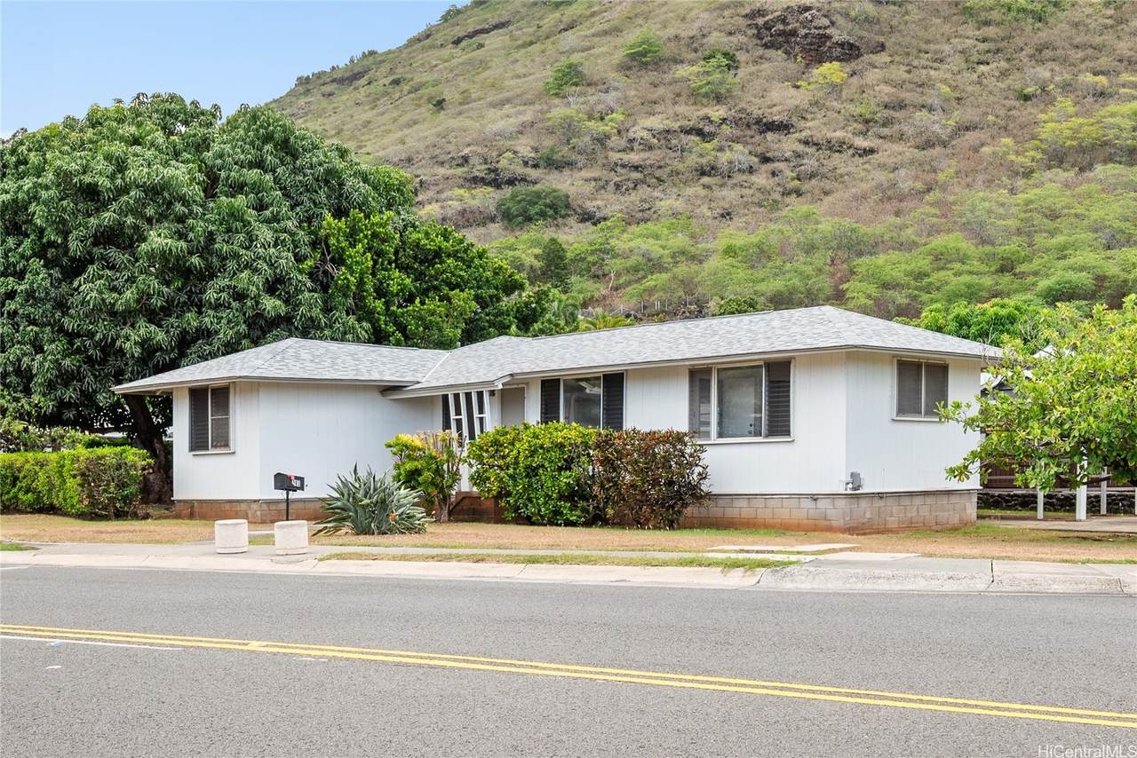 393 Hind Drive - Photo 1