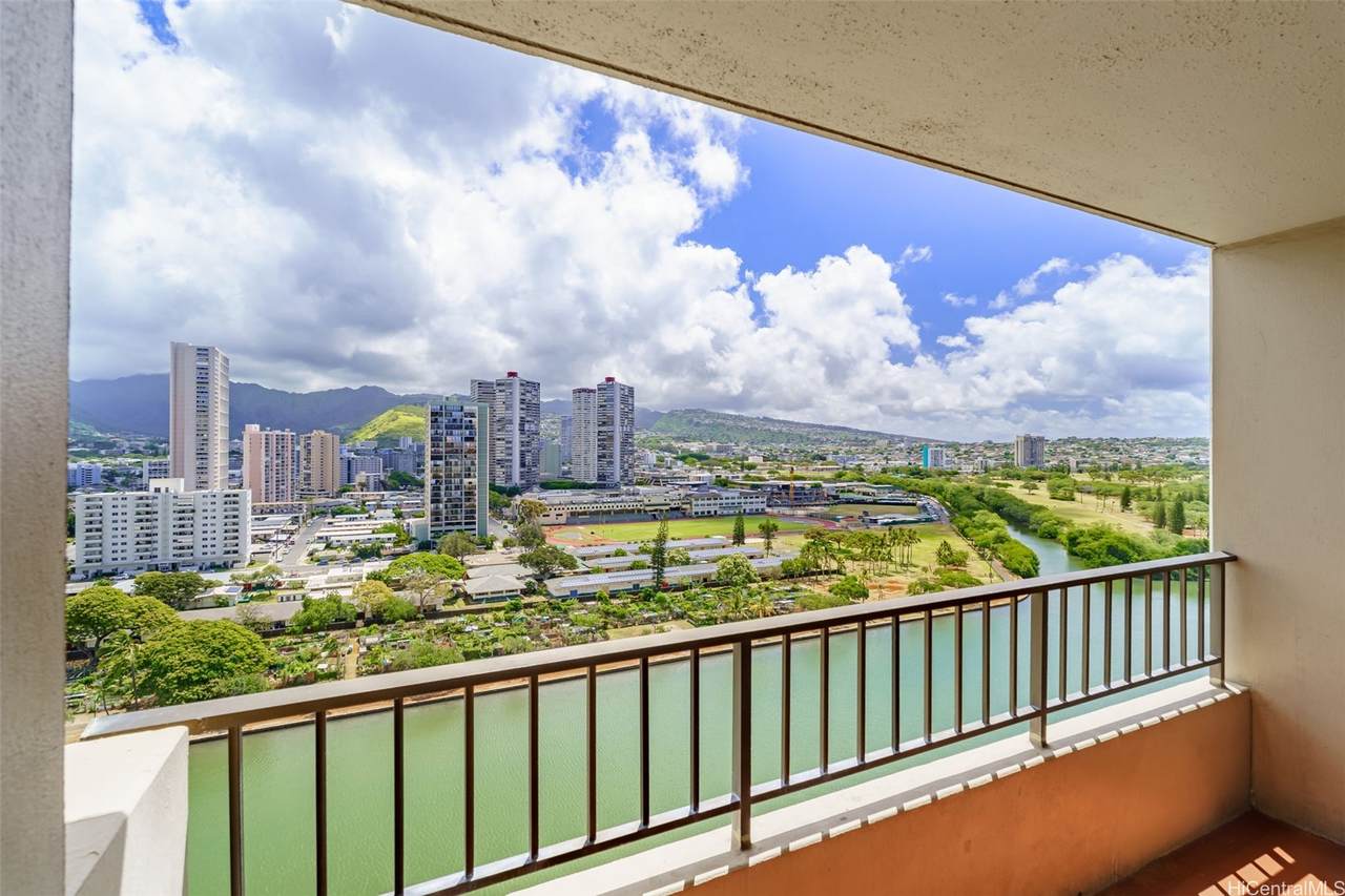 2121 Ala Wai Boulevard - Photo 1