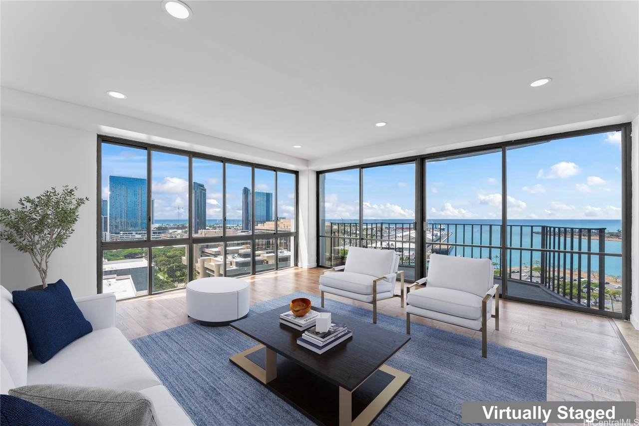 700 Richards Street - Photo 1