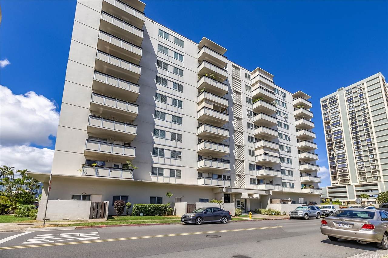 509 University Avenue - Photo 1