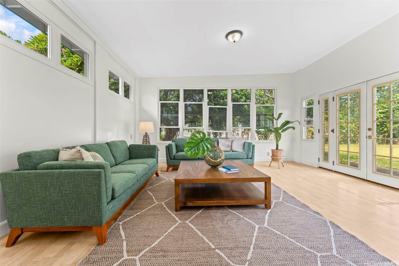840 Oneawa Street - Photo 1
