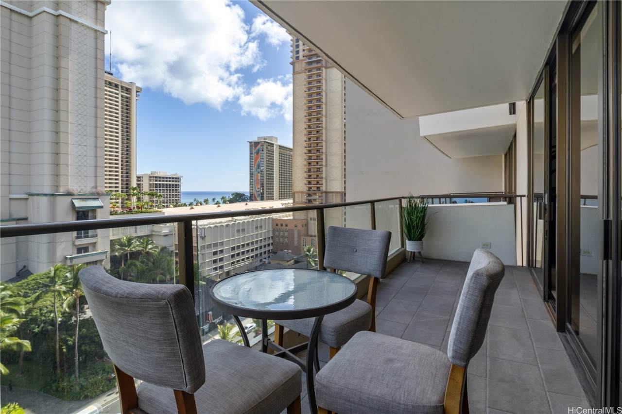 1860 Ala Moana Boulevard - Photo 1