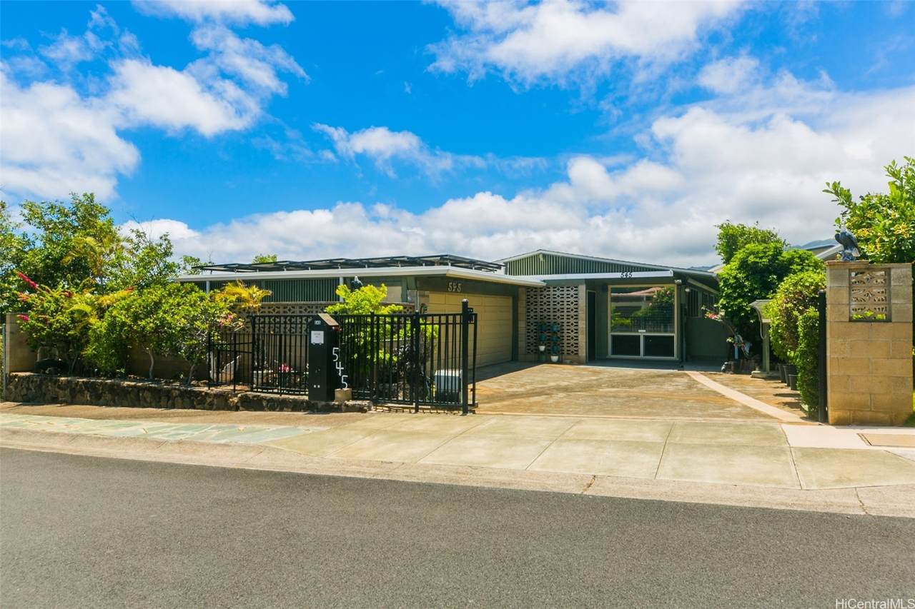 545 Kekupua Street - Photo 1