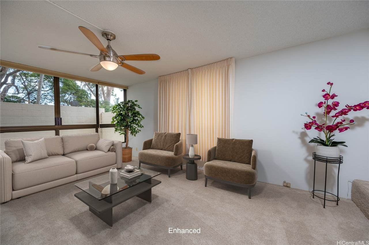 3138 Waialae Avenue - Photo 1