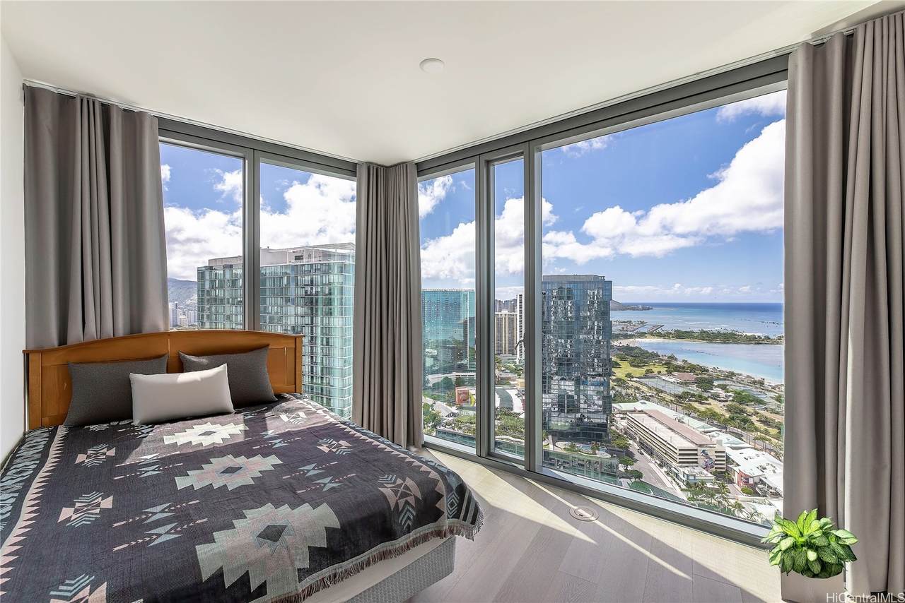 1000 Auahi Street - Photo 1