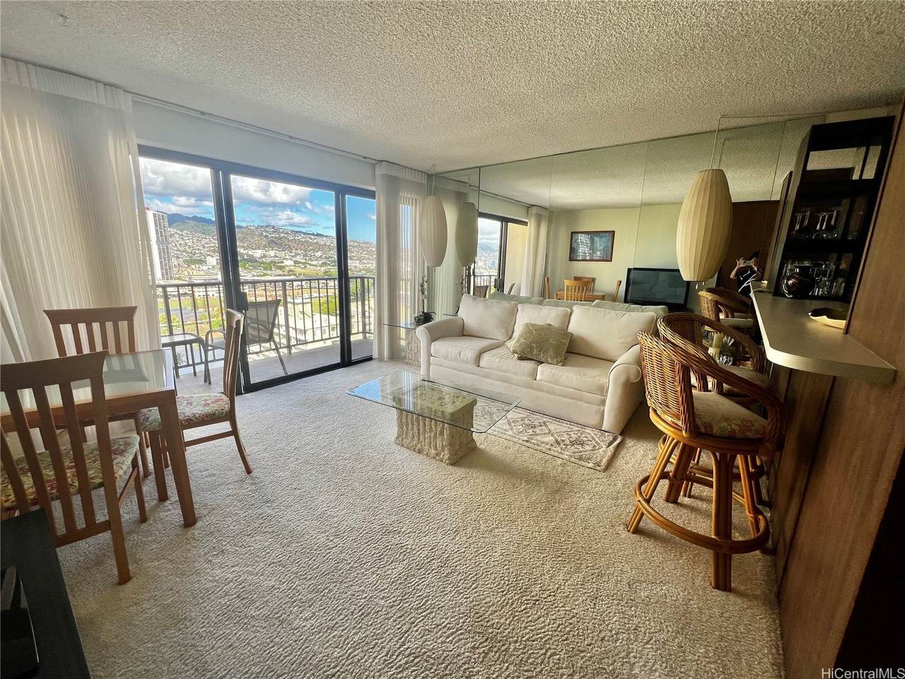 2140 Kuhio Avenue - Photo 1