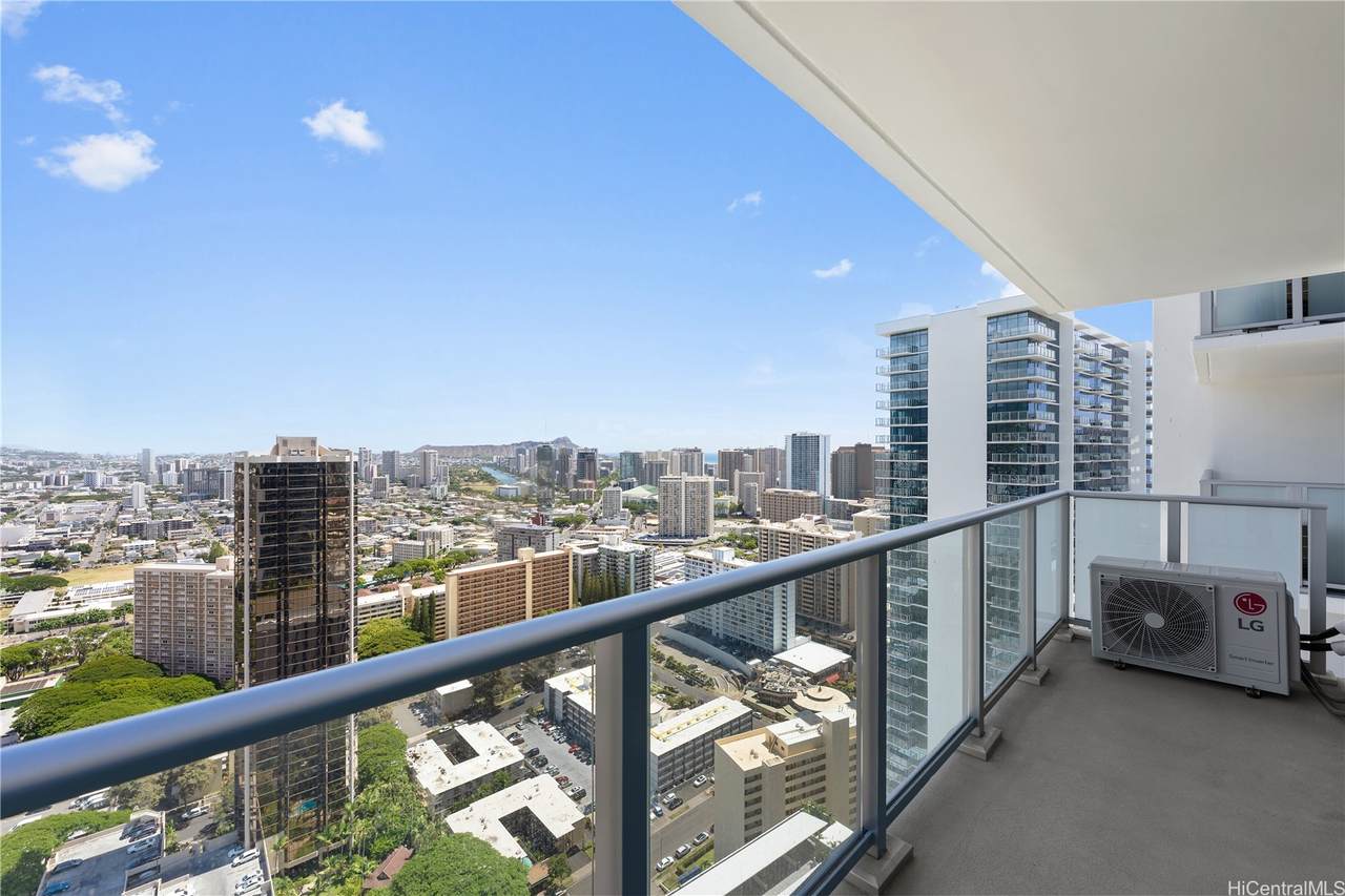 https://bt-photos.global.ssl.fastly.net/honolulu/1280_boomver_1_202520341-2.jpg
