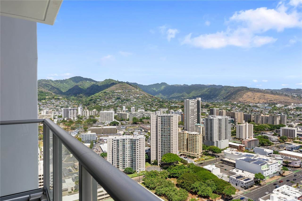 https://bt-photos.global.ssl.fastly.net/honolulu/1280_boomver_1_202520341-2.jpg