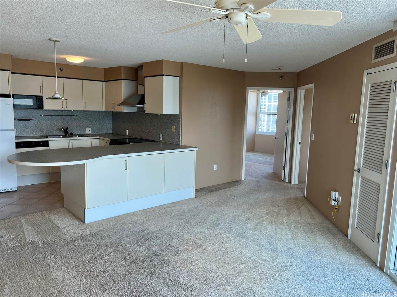 801 King Street - Photo 1