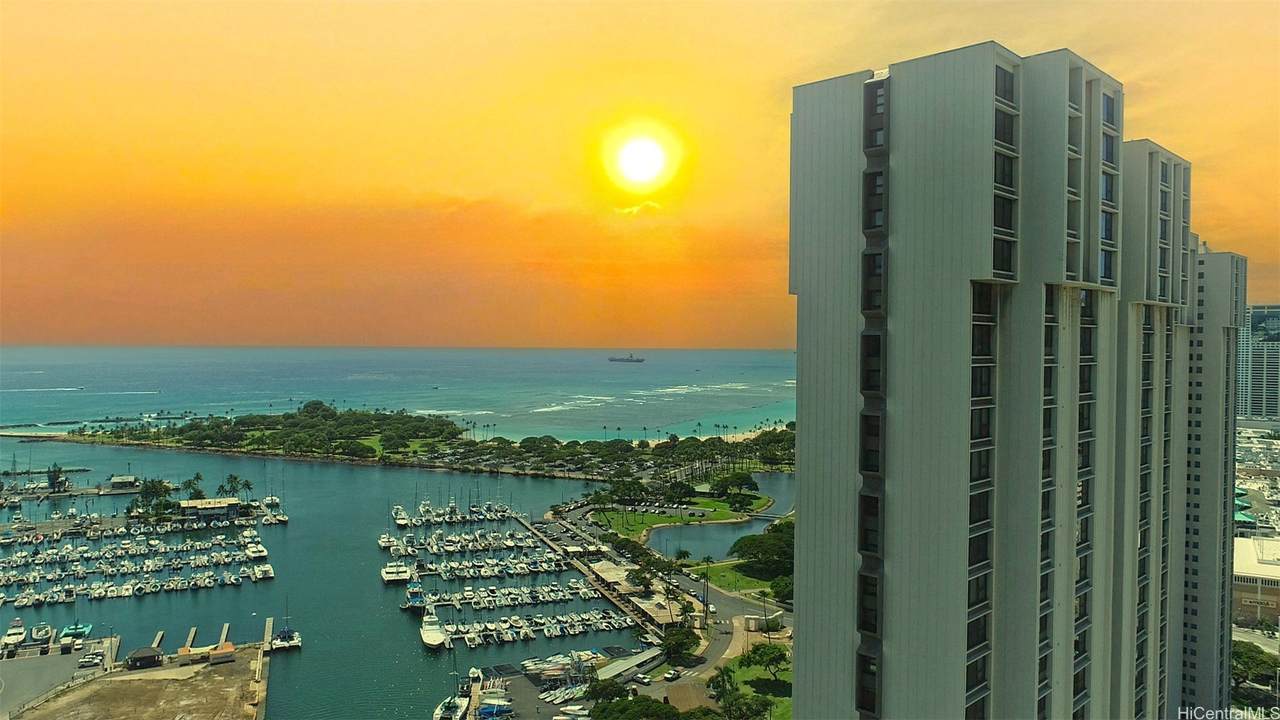 1650 Ala Moana Boulevard - Photo 1