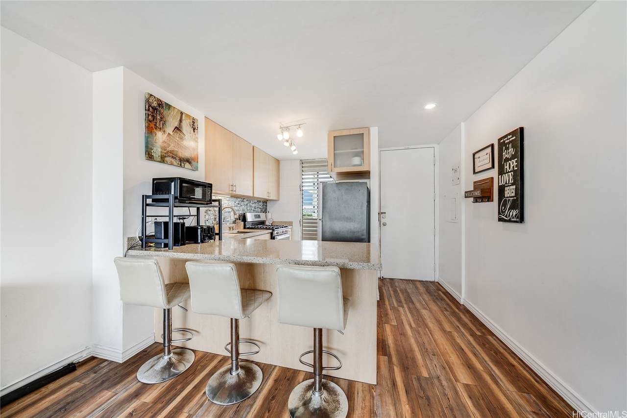 2630 Kapiolani Boulevard - Photo 1