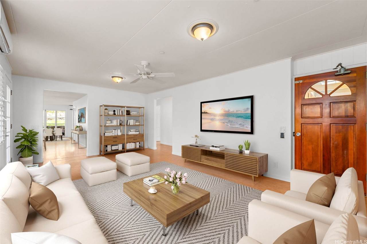 2716 Rooke Avenue - Photo 1