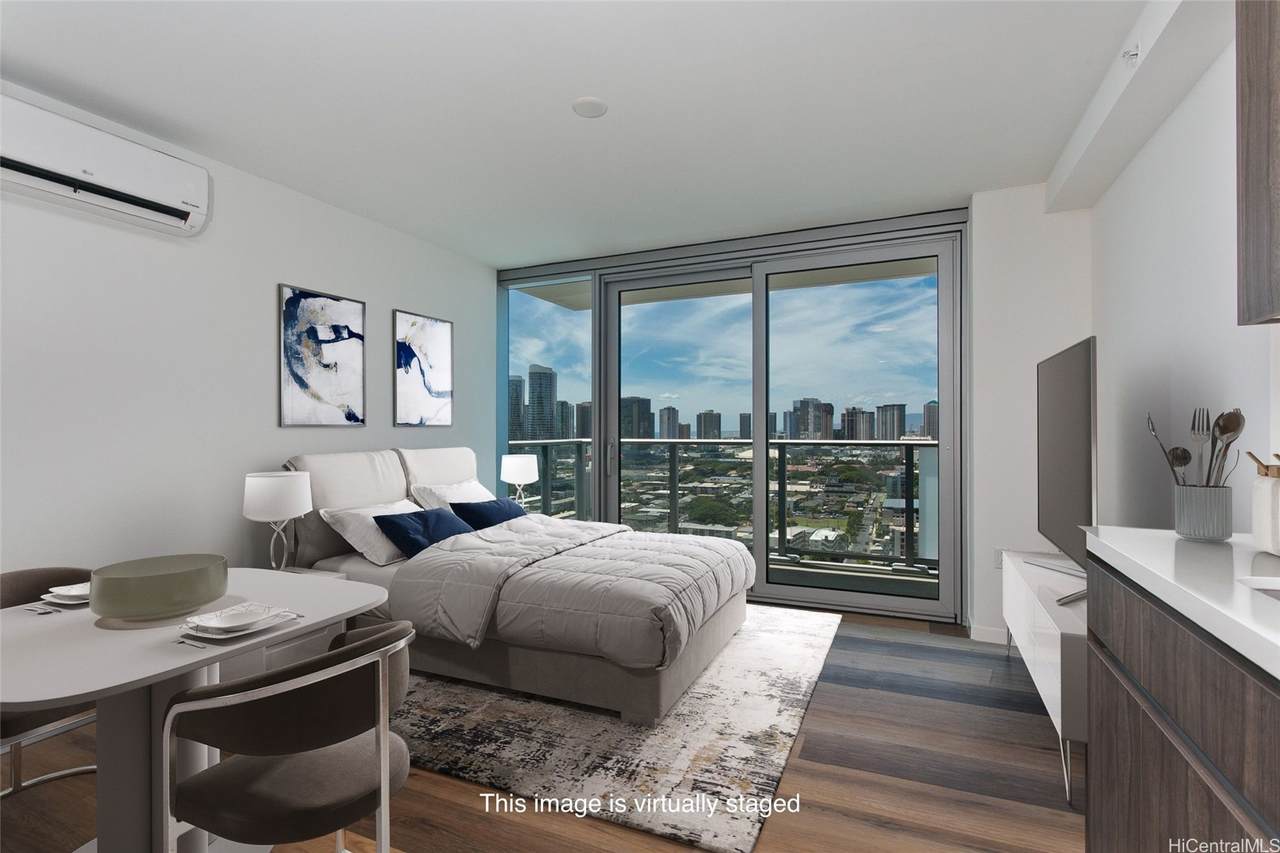 1515 Liona Street - Photo 1