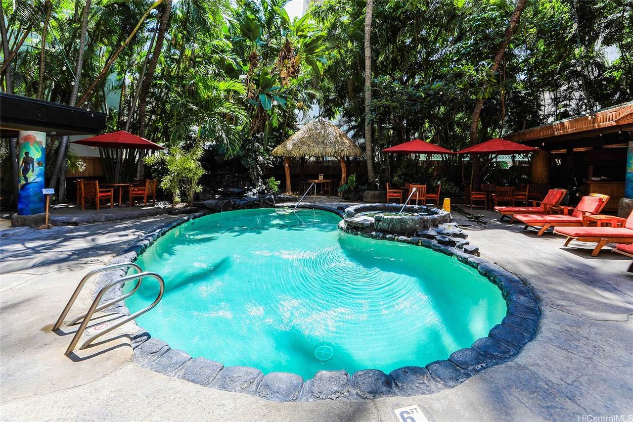 2425 Kuhio Avenue - Photo 1