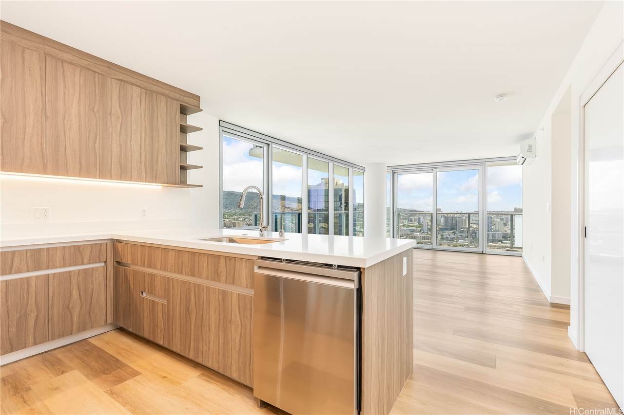 1500 Rycroft Street - Photo 1