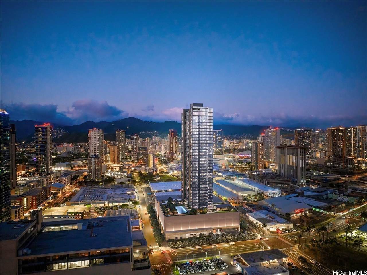 728 Ala Moana Boulevard - Photo 1