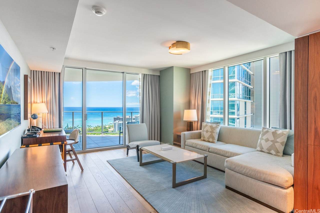 2139 Kuhio Avenue - Photo 1