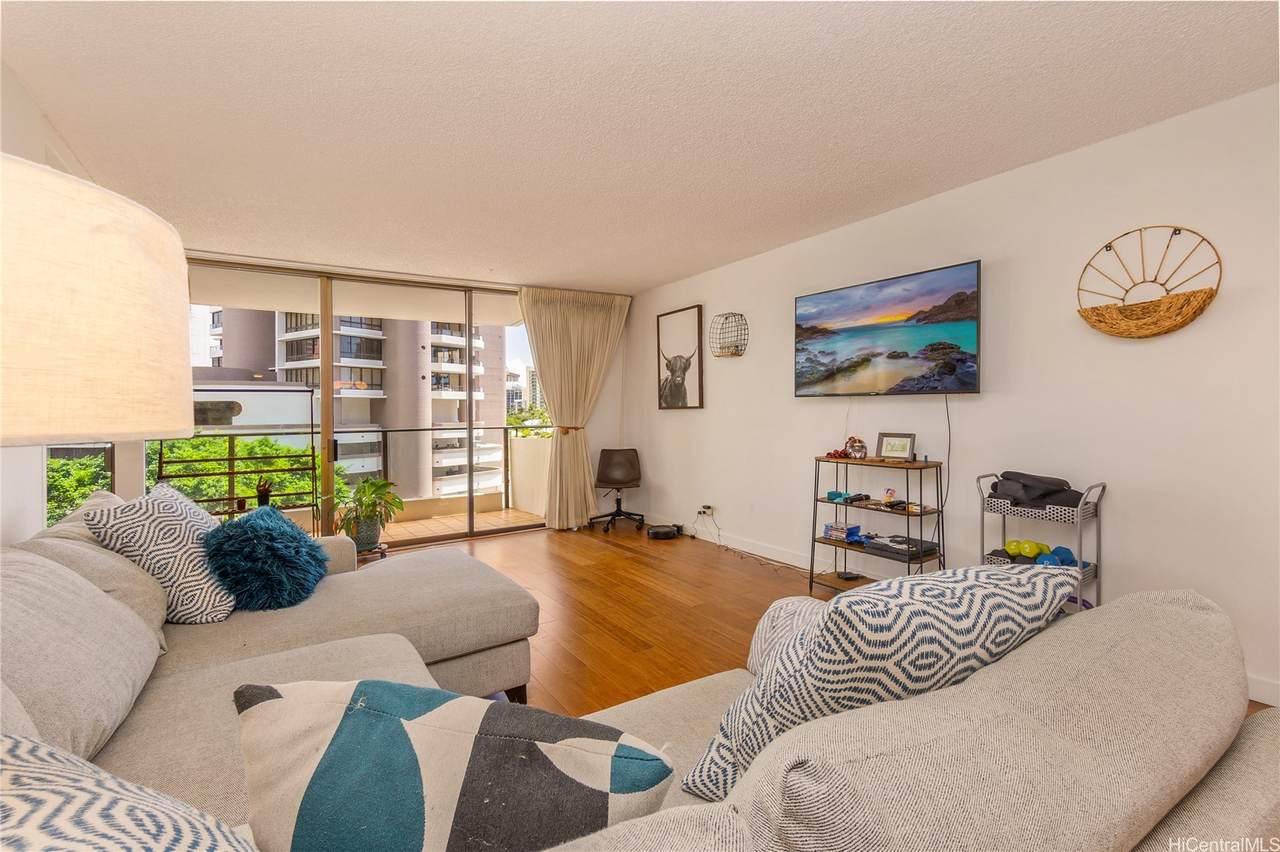 1860 Ala Moana Boulevard - Photo 1