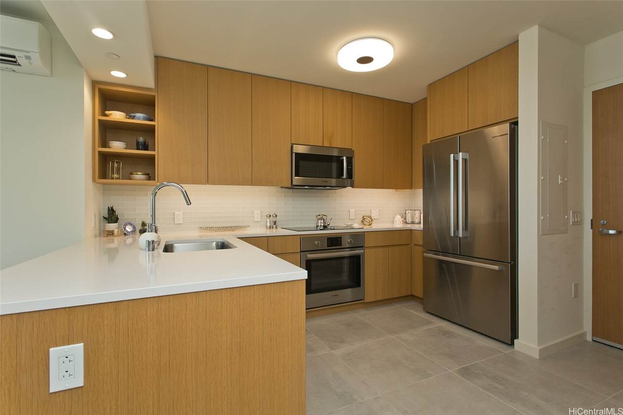 1388 Kapiolani Boulevard - Photo 1