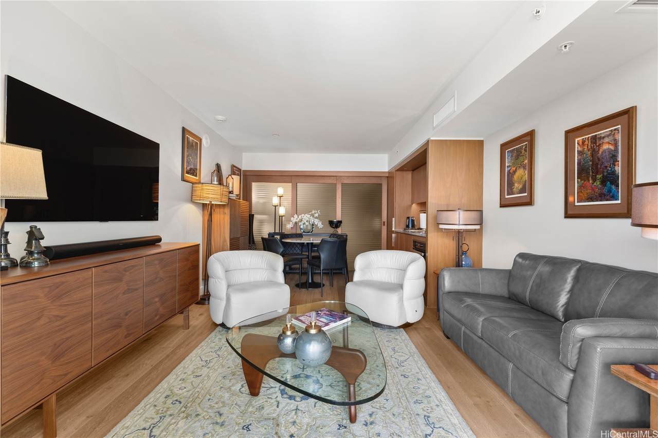 2139 Kuhio Avenue - Photo 1