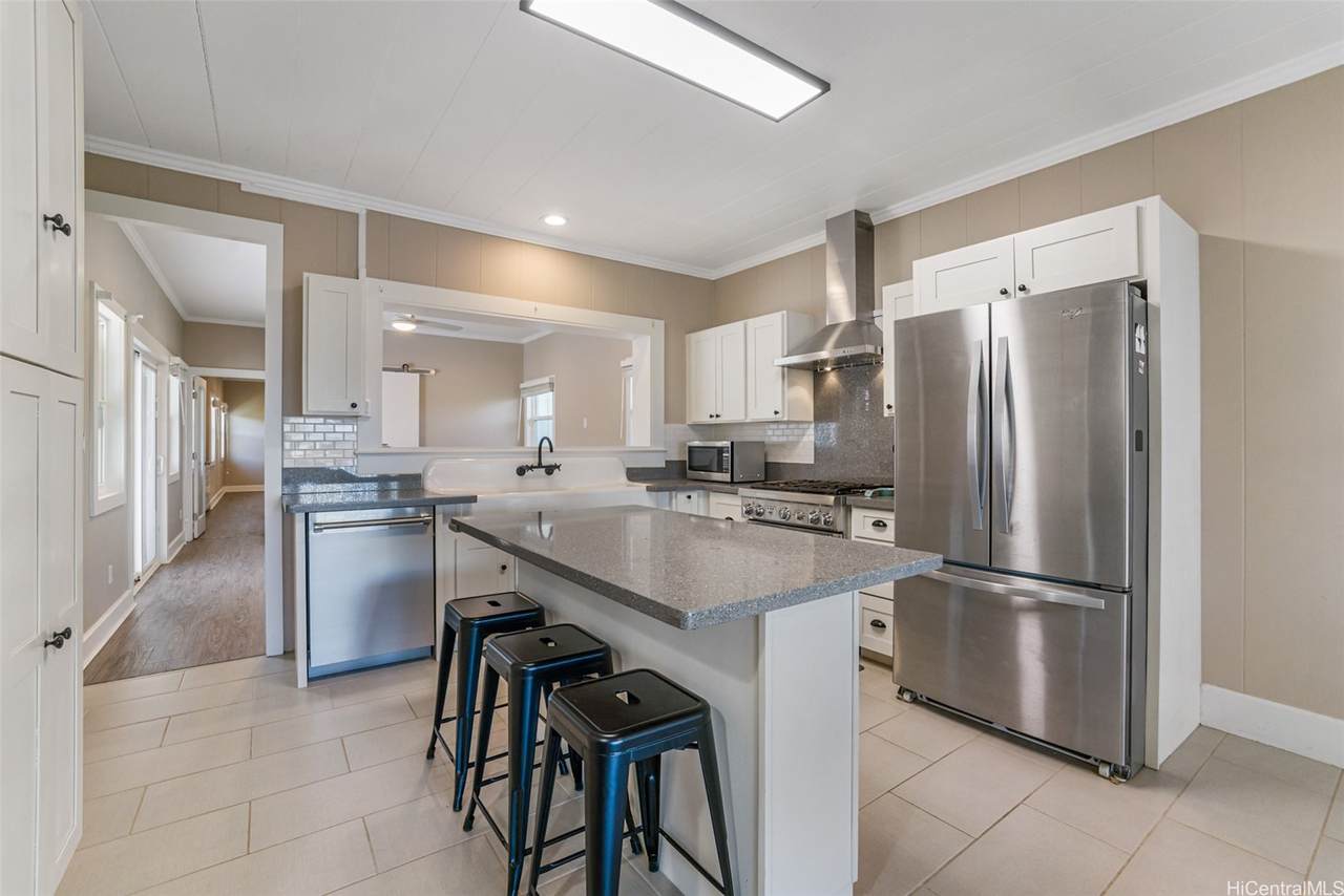 2054 Hillcrest Street - Photo 1