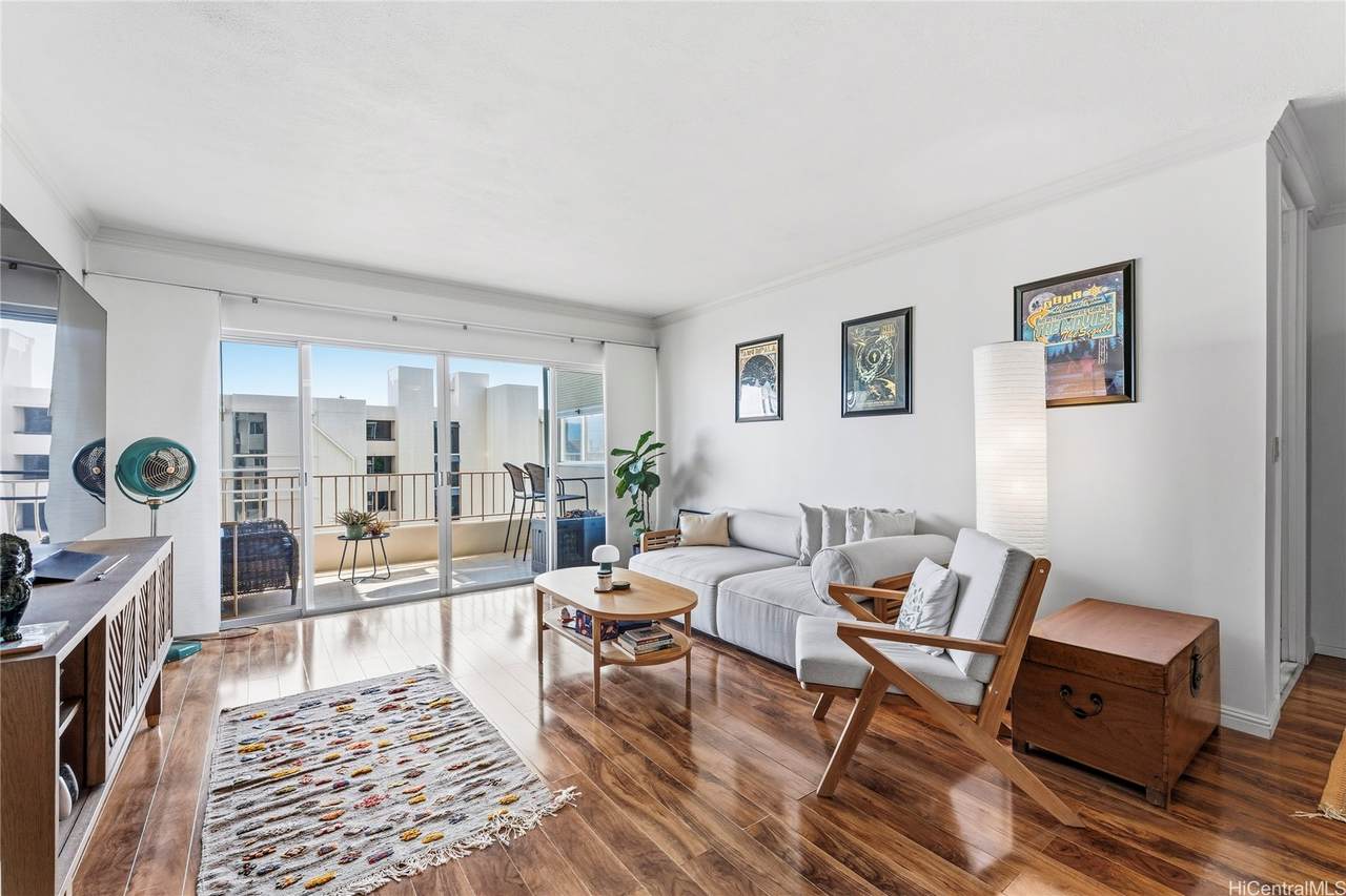 1001 Wilder Avenue - Photo 1