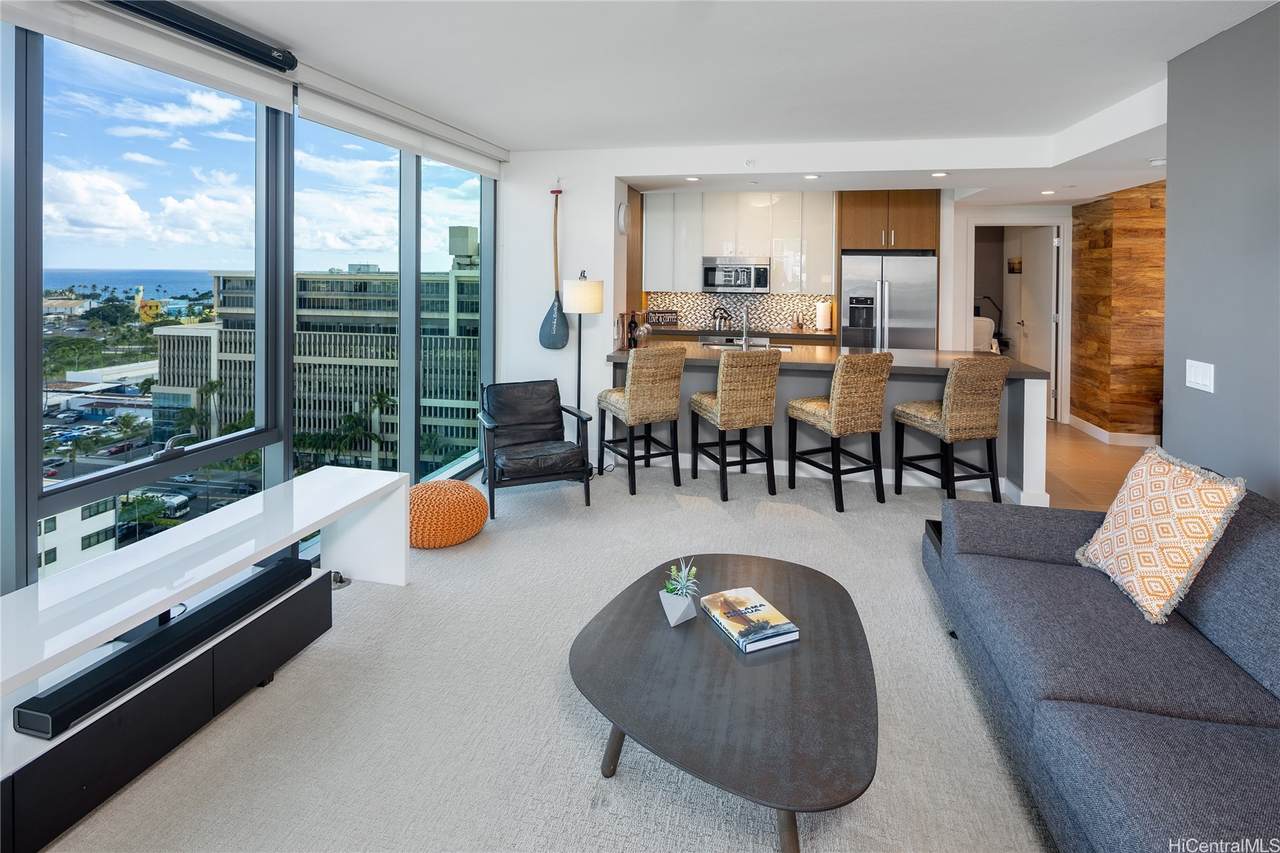 600 Ala Moana Boulevard - Photo 1