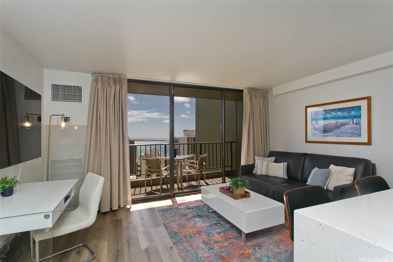 229 Paoakalani Avenue - Photo 1