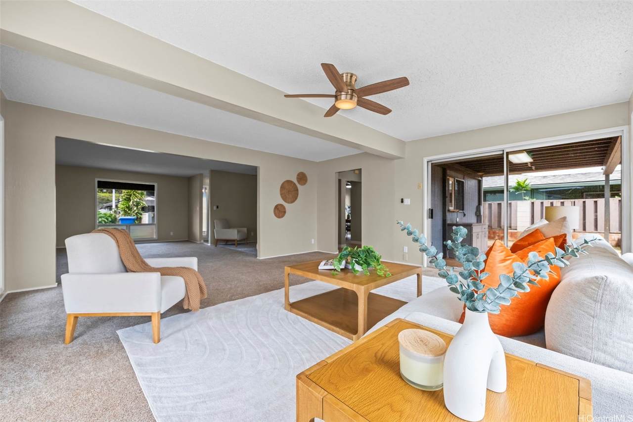 https://bt-photos.global.ssl.fastly.net/honolulu/1280_boomver_1_202524001-2.jpg