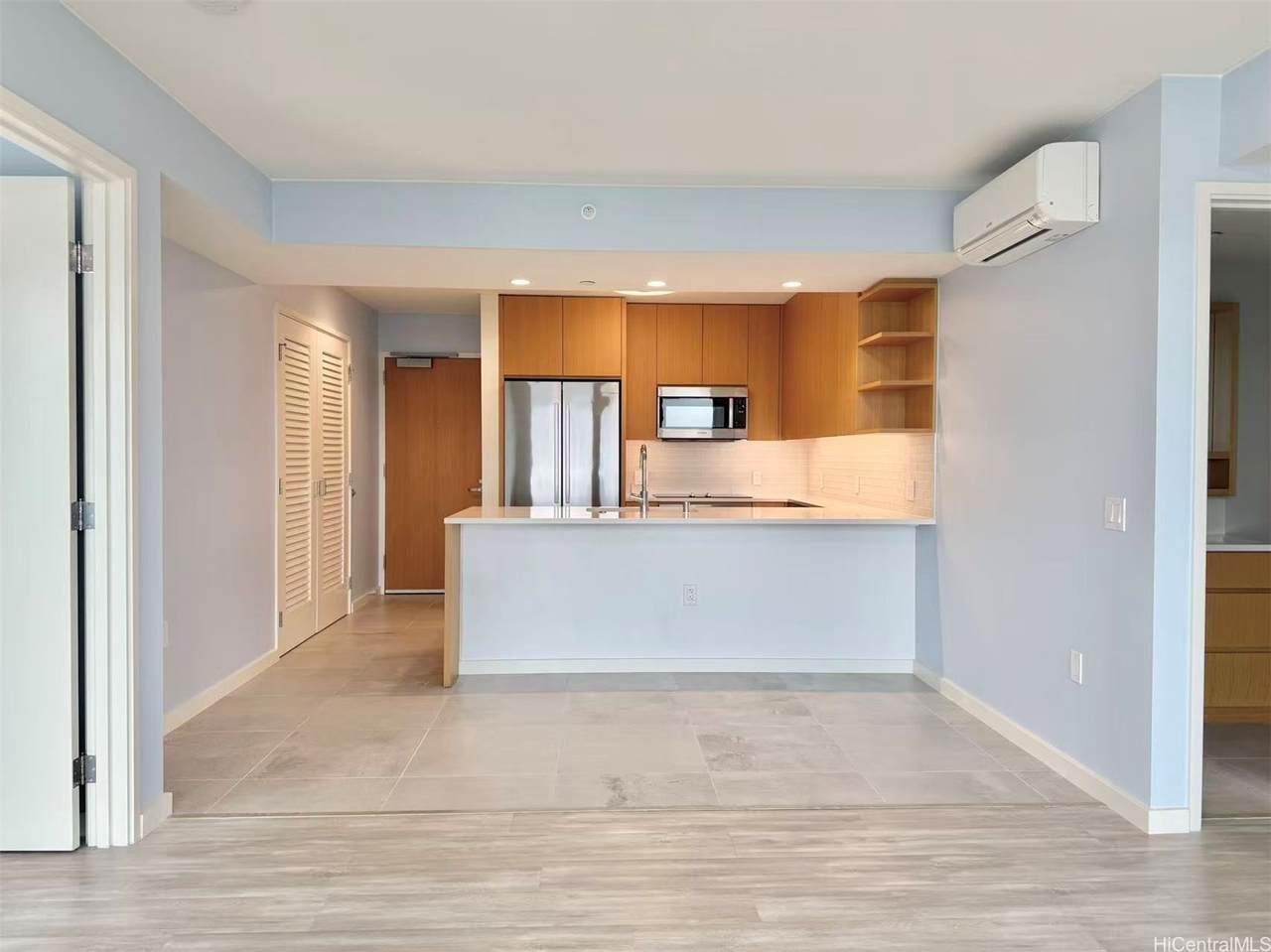 1388 Kapiolani Boulevard - Photo 1