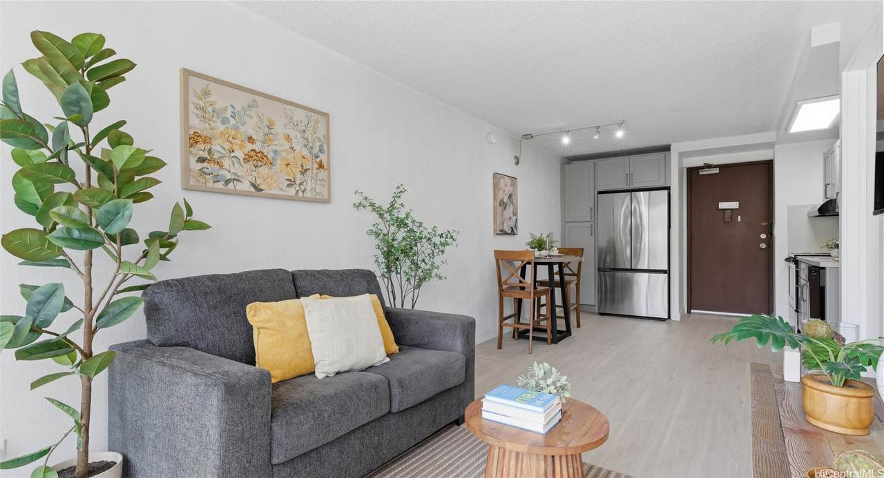 1655 Makaloa Street - Photo 1