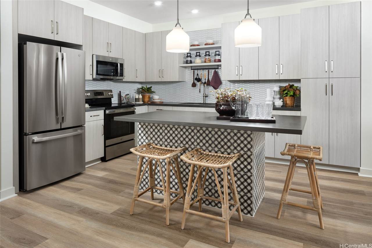 91-1101 Franklin D Roosevelt Avenue - Photo 1