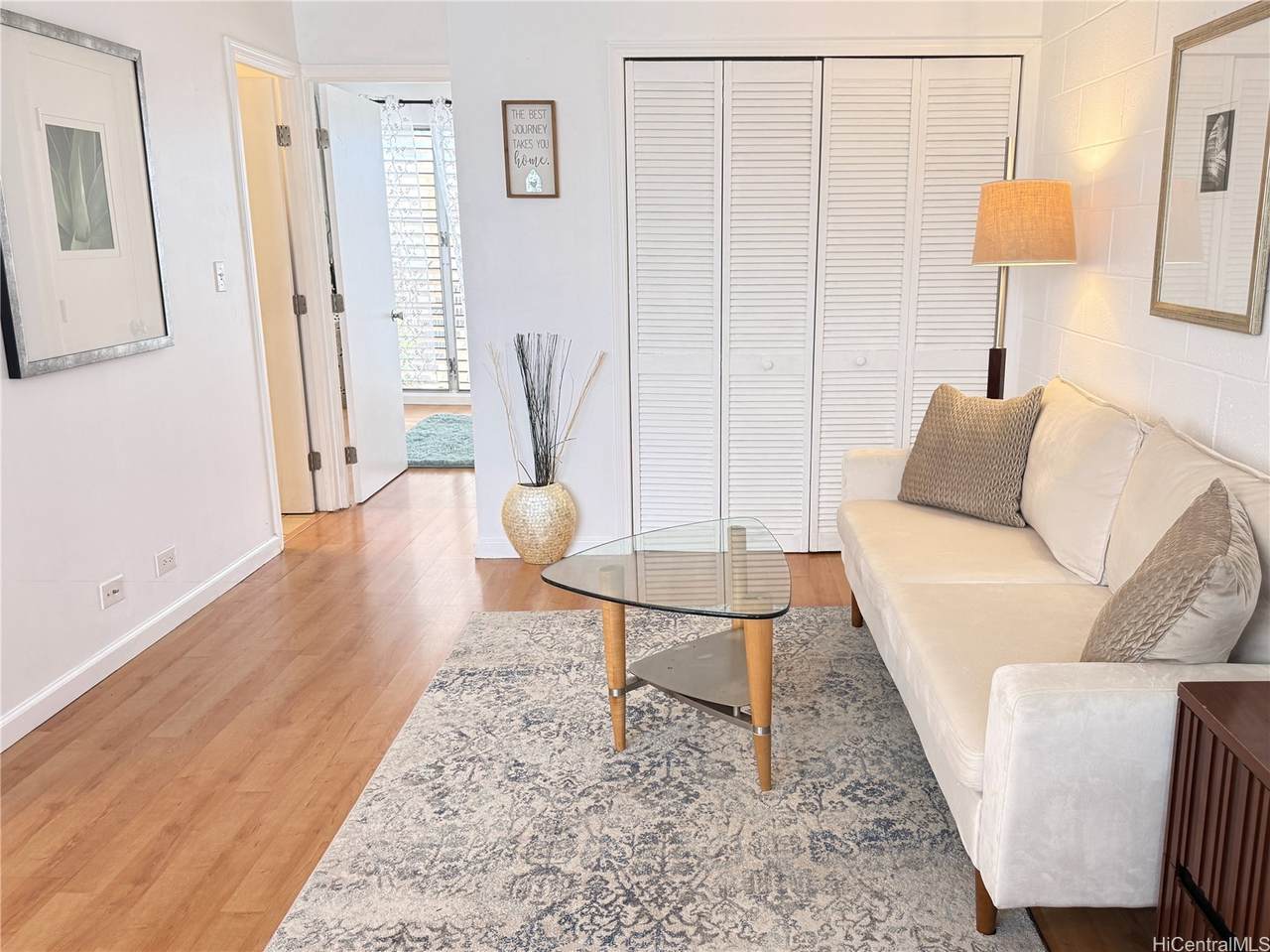 1099 Green Street - Photo 1