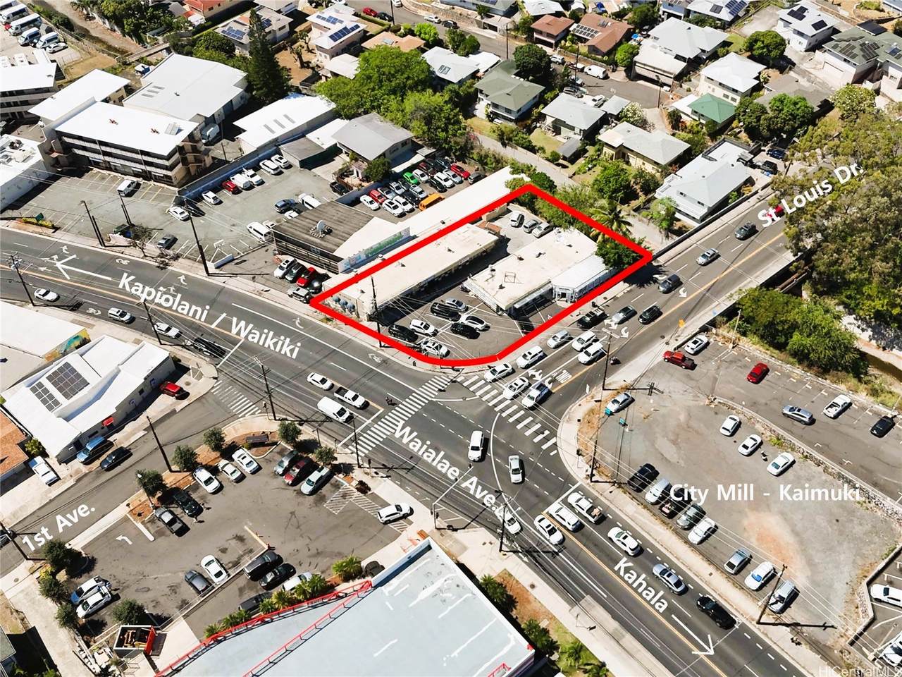 3040 Waialae Avenue - Photo 1
