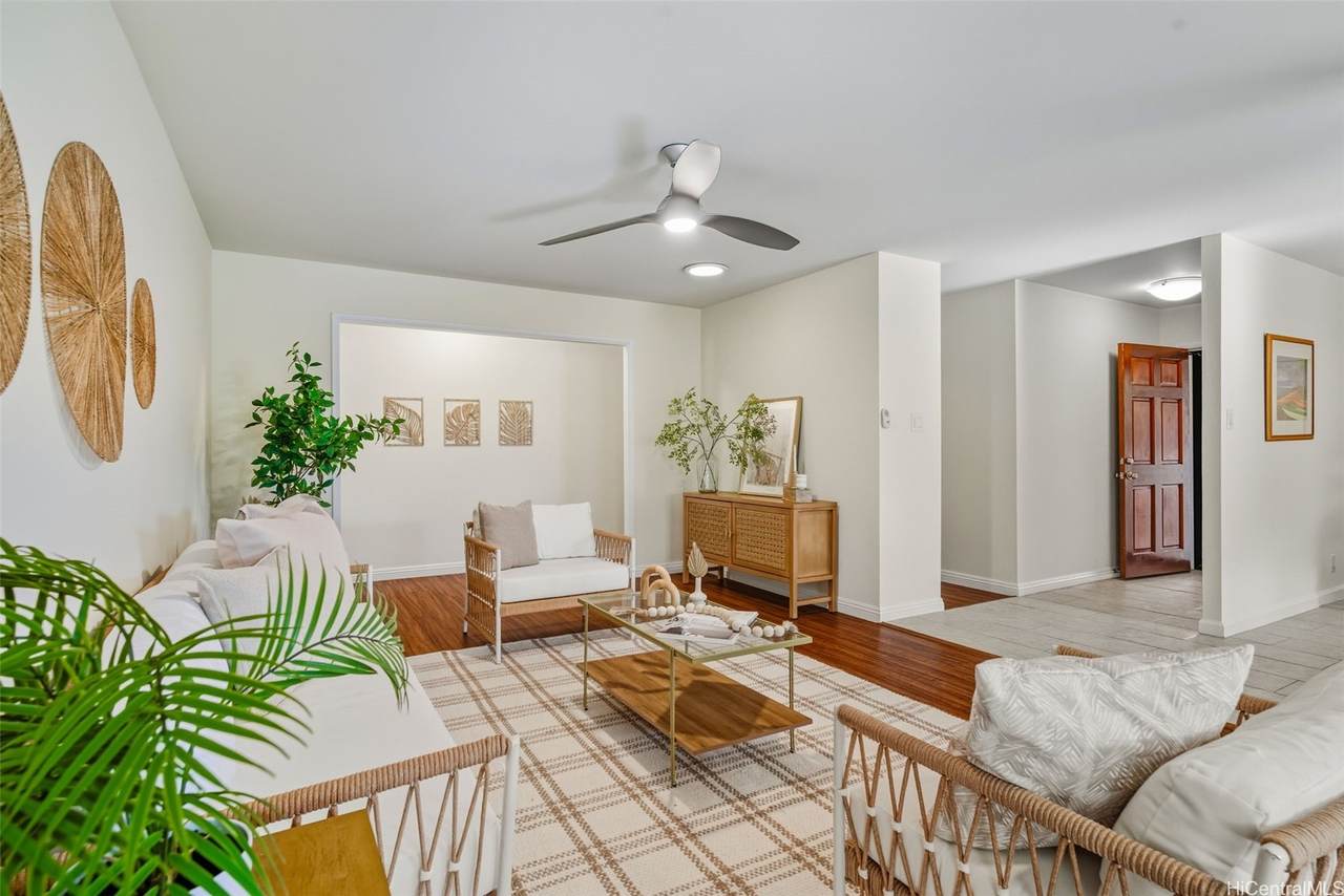 216 Akiohala Street - Photo 1