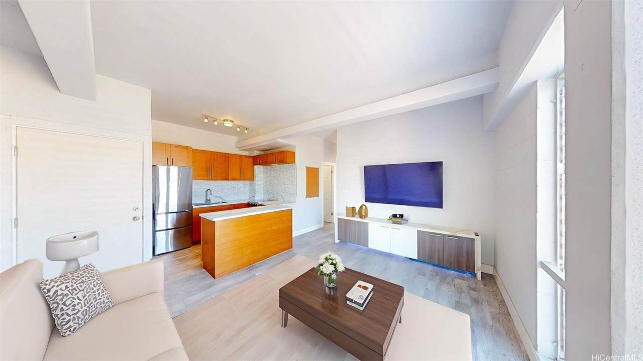 1096 Beretania Street - Photo 1