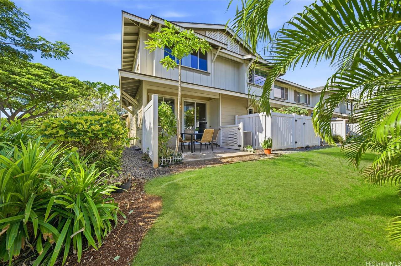 92-1532 Aliinui Drive - Photo 1