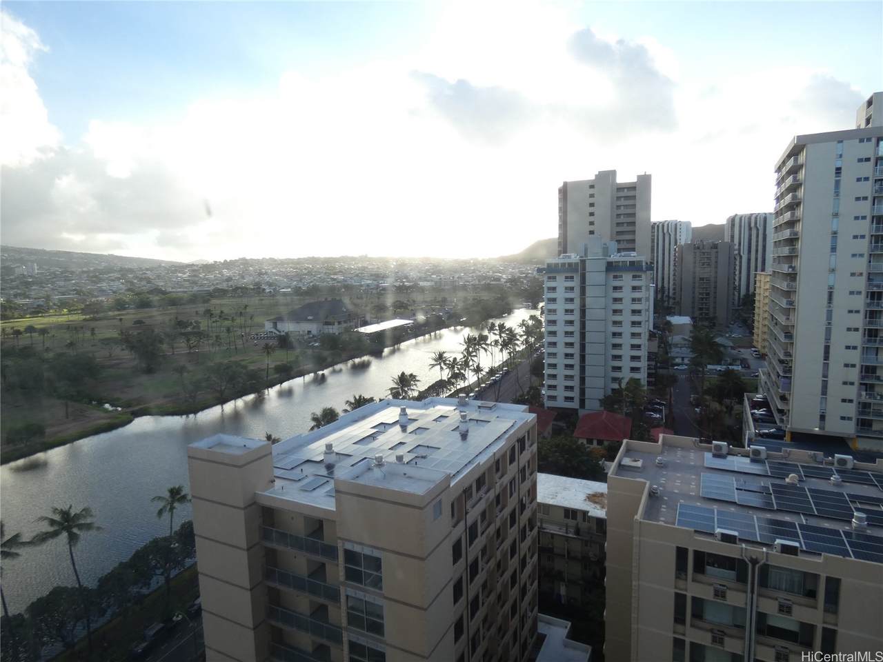 2421 Ala Wai Boulevard - Photo 1