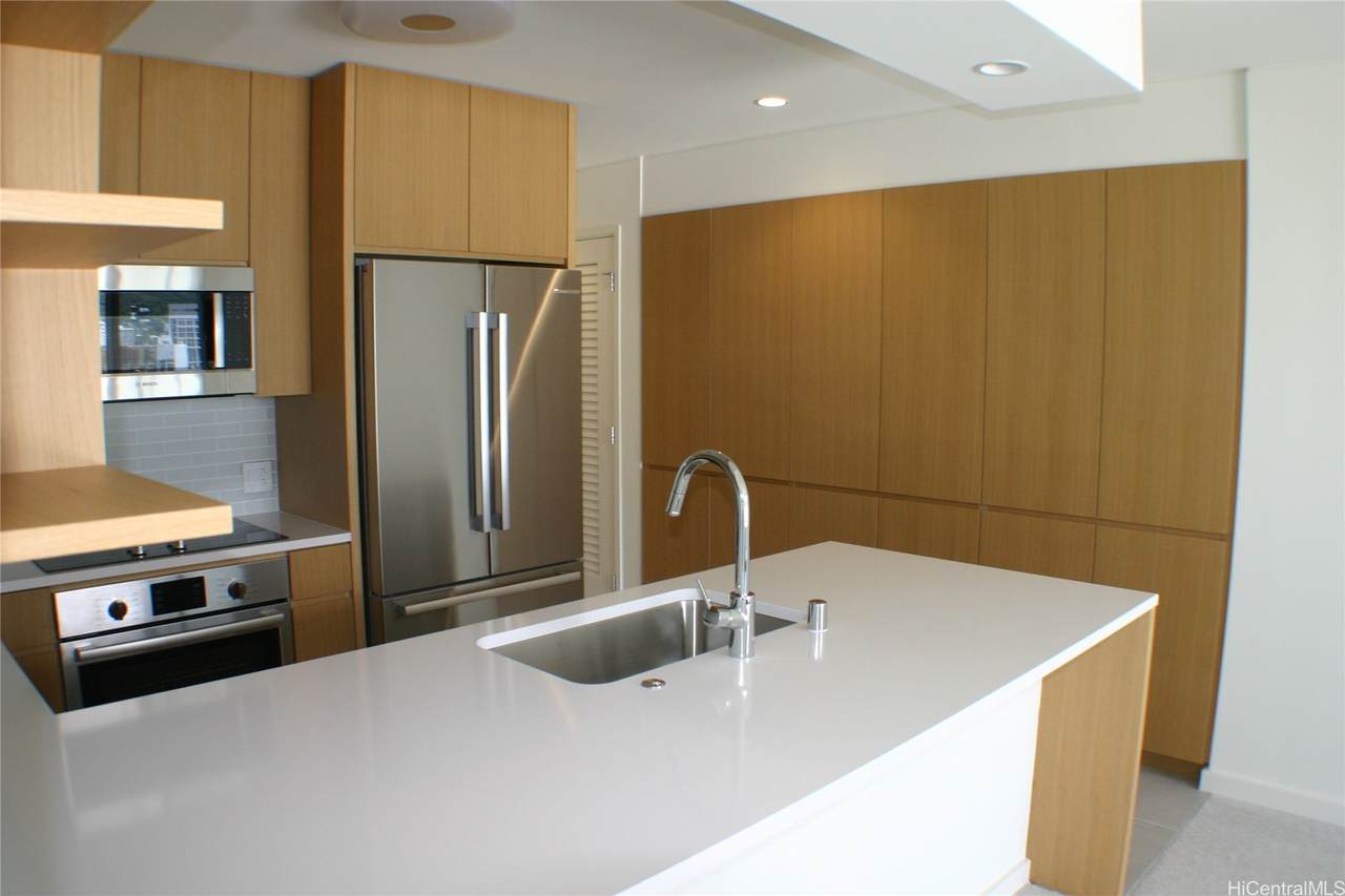 1388 Kapiolani Boulevard - Photo 1