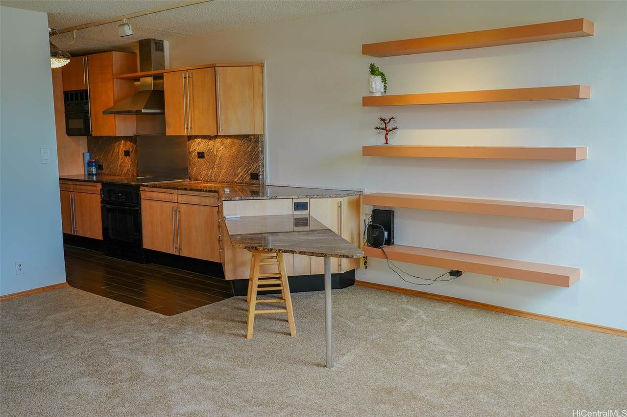 2092 Kuhio Avenue - Photo 1