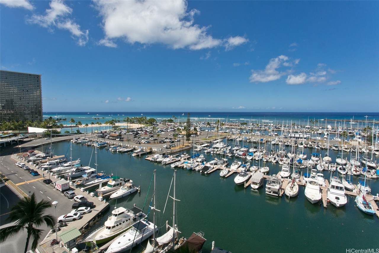 https://bt-photos.global.ssl.fastly.net/honolulu/1280_boomver_1_202528414-2.jpg