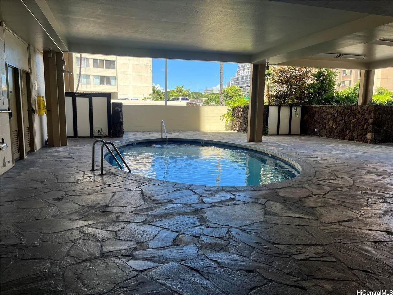 https://bt-photos.global.ssl.fastly.net/honolulu/1280_boomver_1_202528511-2.jpg