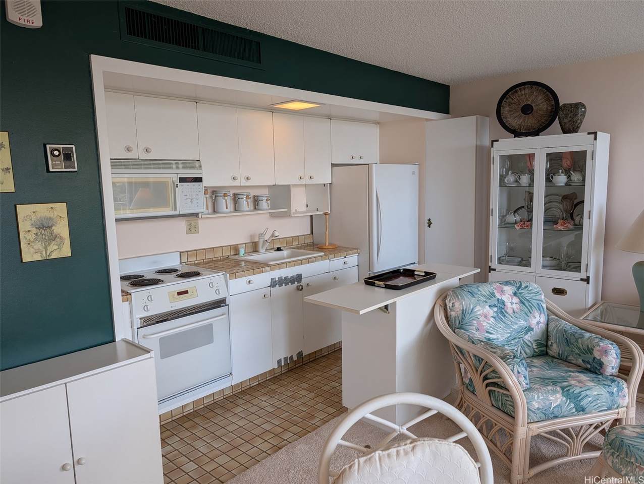 https://bt-photos.global.ssl.fastly.net/honolulu/1280_boomver_1_202600009-2.jpg