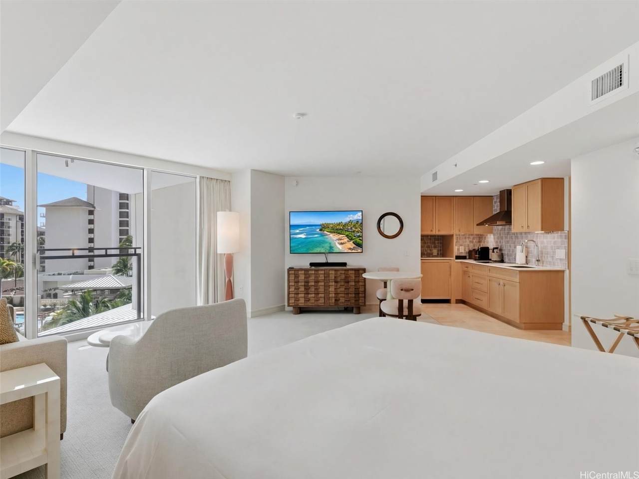 https://bt-photos.global.ssl.fastly.net/honolulu/1280_boomver_1_202600131-2.jpg