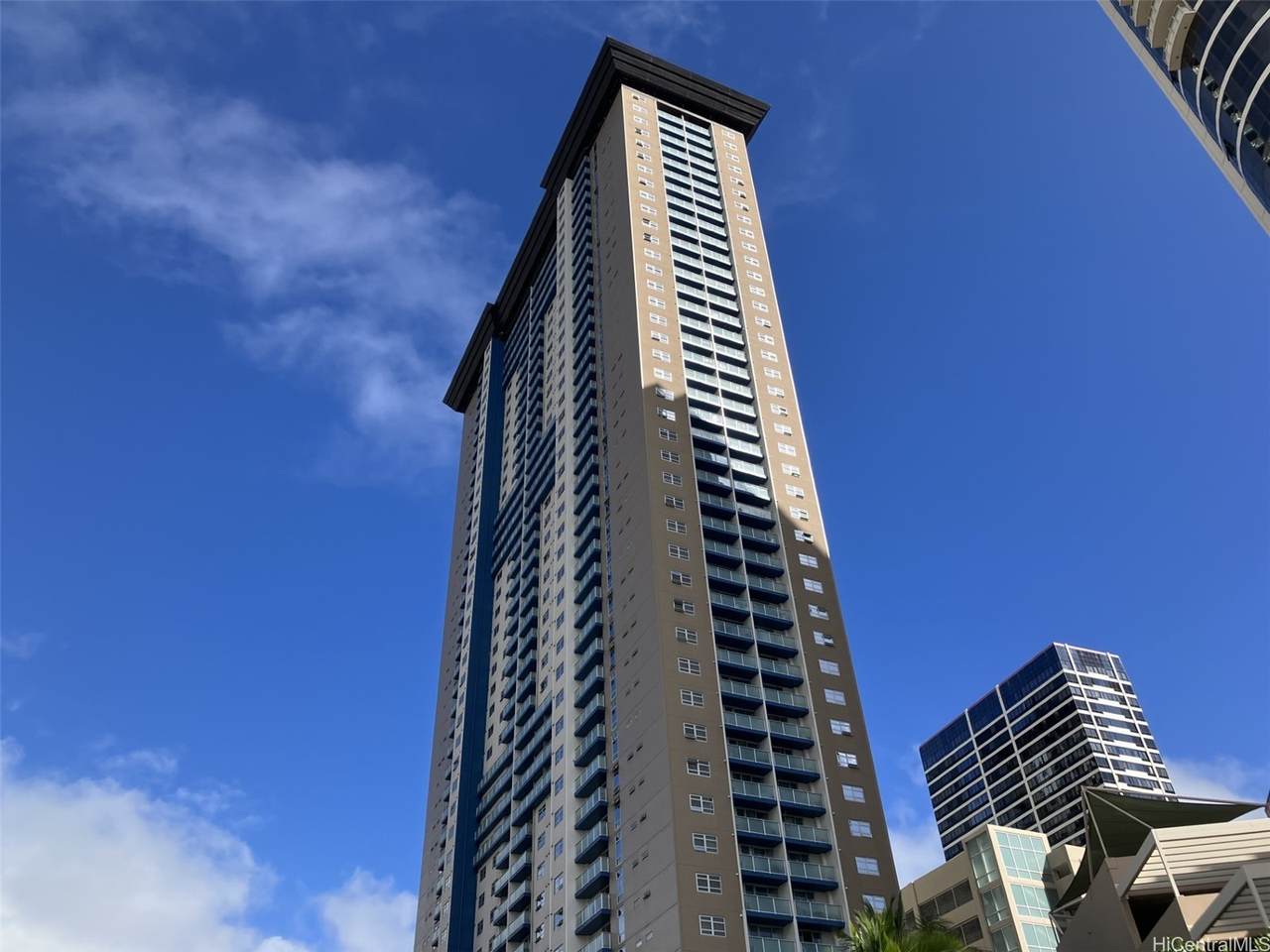 https://bt-photos.global.ssl.fastly.net/honolulu/1280_boomver_1_202600162-2.jpg